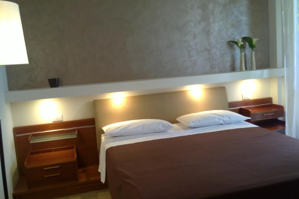 Bed and Breakfast Bb Vicolo Corto Альгеро Номер фото
